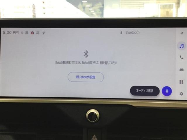 クラウンスポーツ ４ＷＤスポーツＺ　ガラスルーフ／純正エアロ／保証書／純正　ＳＤナビ／デジタルインナーミラー／トヨタセーフティセンス／シートヒーター　前席／全方位モニター／車線逸脱防止支援システム／シート　フルレザー　革シート　ＥＴＣ（9枚目）