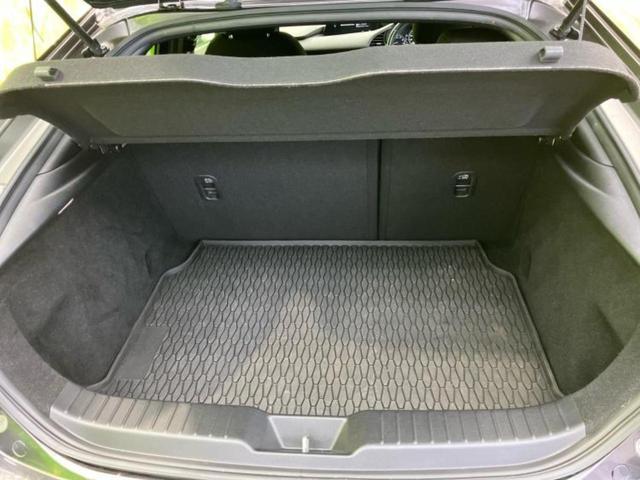 ＭＡＺＤＡ３ファストバック ２０Ｓプロアクティブツーリングセレクション　新品タイヤ／保証書／純正　ＳＤナビ／アイアクティブセンス（マツダ）／シートヒーター　前席／３６０°ビューモニター／車線逸脱防止支援システム／ドライブレコーダー　前後／ヘッドランプ　ＬＥＤ　電動シート（8枚目）