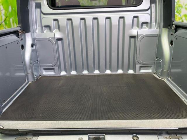 ハイゼットカーゴ ４ＷＤデッキバンＧ　ＥＴＣ／エアバッグ　運転席／エアバッグ　助手席／アルミホイール　社外　１４インチ／パワーウインドウ／パワーステアリング／ワンオーナー／マニュアルエアコン／パワードアロック／デュアルエアバッグ　４ＷＤ（8枚目）