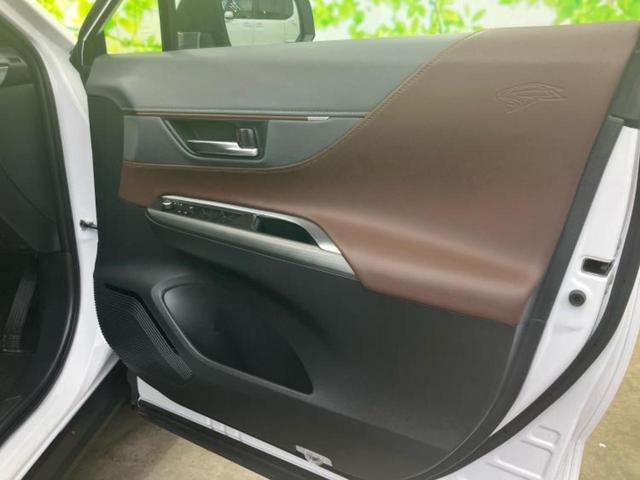 ハリアー Ｚ　新品タイヤ／ＪＢＬ／保証書／ディスプレイオーディオ＋ナビ１２．３インチ／デジタルインナーミラー／トヨタセーフティセンス／パノラミックビューモニター／車線逸脱防止支援システム　衝突被害軽減システム（19枚目）