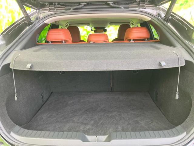 ＣＸ－３０ ２０Ｓレトロスポーツエディション　ＢＯＳＥ／保証書／ディスプレイオーディオ／アイアクティブセンス（マツダ）／シートヒーター　前席／３６０°ビューモニター／車線逸脱防止支援システム／シート　ハーフレザー／電動バックドア　電動シート（8枚目）