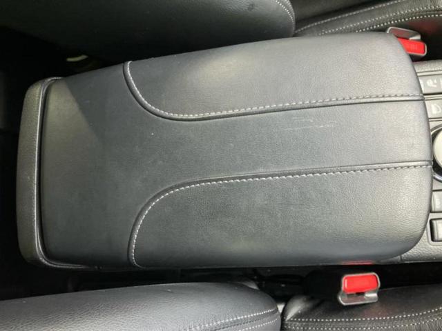 エクストレイル ４ＷＤ２０ＸｉレザーエディションＶセレクション　新品タイヤ／純正　９インチ　ＳＤナビ／インテリジェントルームミラー／衝突安全装置／シートヒーター／全方位モニター／車線逸脱防止支援システム／シート　フルレザー／プロパイロット　革シート　全周囲カメラ（29枚目）