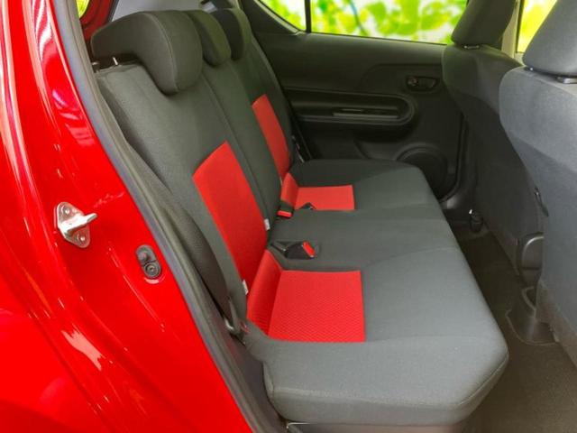 アクア Ｓ　純正　ＳＤナビ／トヨタセーフティセンス／車線逸脱防止支援システム／ドライブレコーダー　純正／ＵＳＢジャック／Ｂｌｕｅｔｏｏｔｈ接続／ＨＤＭＩ接続／ＥＴＣ／ＥＢＤ付ＡＢＳ／横滑り防止装置　バックカメラ（5枚目）