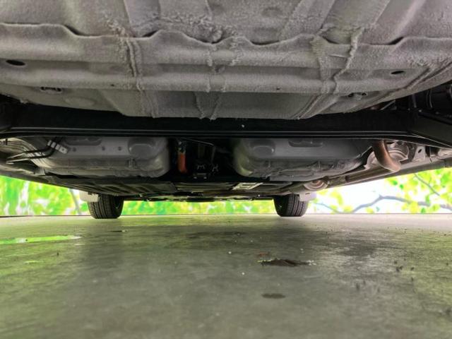 フィット ｅＨＥＶホーム　新品タイヤ／保証書／純正　９インチ　ＳＤナビ／ホンダセンシング／車線逸脱防止支援システム／シート　ハーフレザー／ドライブレコーダー　前後／ヘッドランプ　ＬＥＤ／ＵＳＢジャック　衝突被害軽減システム（43枚目）