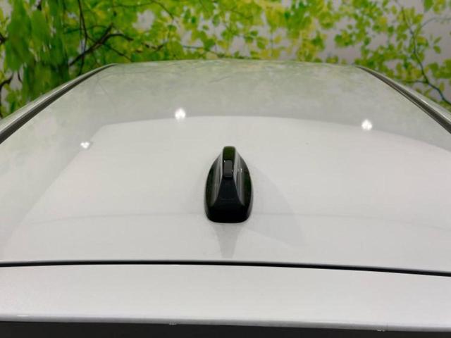 フィット ｅＨＥＶホーム　新品タイヤ／保証書／純正　９インチ　ＳＤナビ／ホンダセンシング／車線逸脱防止支援システム／シート　ハーフレザー／ドライブレコーダー　前後／ヘッドランプ　ＬＥＤ／ＵＳＢジャック　衝突被害軽減システム（45枚目）