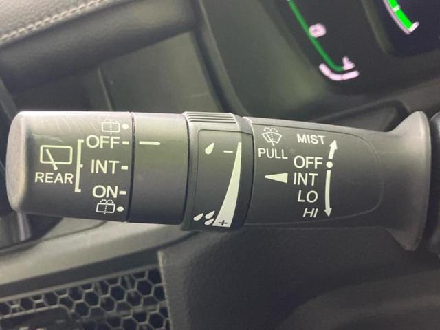 ステップワゴン ｅＨＥＶスパーダ　新品タイヤ／保証書／純正　９インチ　ＳＤナビ／衝突安全装置／両側電動スライドドア／シートヒーター／車線逸脱防止支援システム／シート　ハーフレザー／パーキングアシスト　バックガイド　衝突被害軽減システム（17枚目）