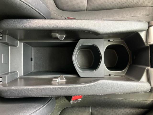 シビック ヒョウジュン　保証書／純正　ＳＤナビ／ホンダセンシング／シートヒーター　前席／車線逸脱防止支援システム／シート　フルレザー／ドライブレコーダー　社外／ヘッドランプ　ＬＥＤ／Ｂｌｕｅｔｏｏｔｈ接続／ＥＴＣ　革シート（29枚目）