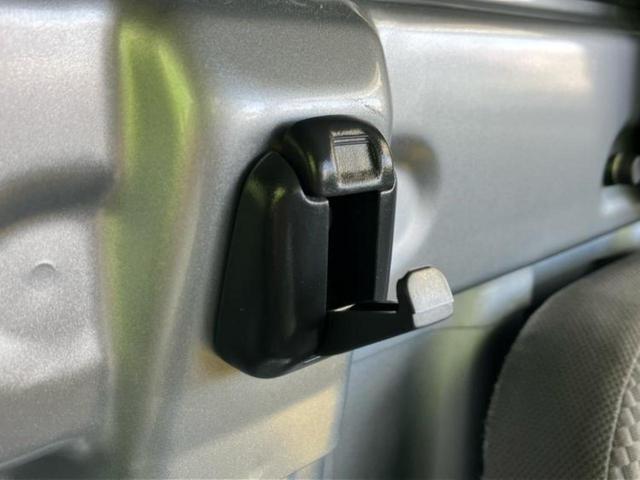 ハイゼットトラック ４ＷＤエクストラ　保証書／ＥＴＣ／禁煙車／エアバッグ　運転席／パワーウインドウ／キーレスエントリー／パワーステアリング／盗難防止システム／マニュアルエアコン／取扱説明書／ユーザー買取車／パワードアロック　４ＷＤ（31枚目）