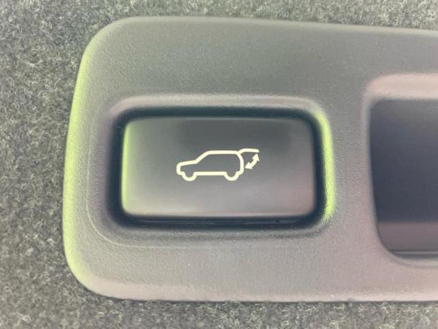 ハリアー プレミアム　新品タイヤ／保証書／純正　９インチ　ＳＤナビ／トヨタセーフティセンス／車線逸脱防止支援システム／シート　ハーフレザー／電動バックドア／ドライブレコーダー　純正／ヘッドランプ　ＬＥＤ　バックカメラ（35枚目）