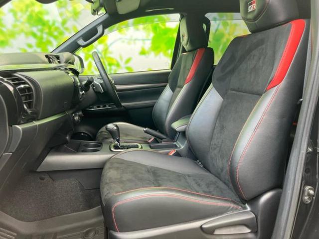 ハイラックス ４ＷＤ　Ｚ　ＧＲスポーツ　新品タイヤ／保証書／ディスプレイオーディオ＋ナビ／衝突安全装置／全方位モニター／車線逸脱防止支援システム／シート　ハーフレザー／パーキングアシスト　バックガイド　衝突被害軽減システム　全周囲カメラ（6枚目）