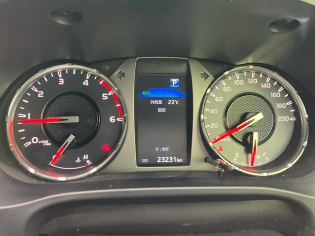 ハイラックス ４ＷＤ　Ｚ　ＧＲスポーツ　新品タイヤ／保証書／ディスプレイオーディオ＋ナビ／衝突安全装置／全方位モニター／車線逸脱防止支援システム／シート　ハーフレザー／パーキングアシスト　バックガイド　衝突被害軽減システム　全周囲カメラ（13枚目）