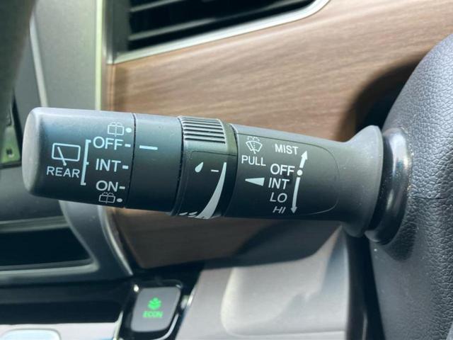 フリードハイブリッド ハイブリッドGホンダセンシング 新品タイヤ/保証書/純正 SDナビ/ホンダセンシング/両側電動スライドドア/シートヒーター 前席/車線逸脱防止支援システム/パーキングアシスト バックガイド/ドライブレコーダー 純正 バックカメラ(17枚目)