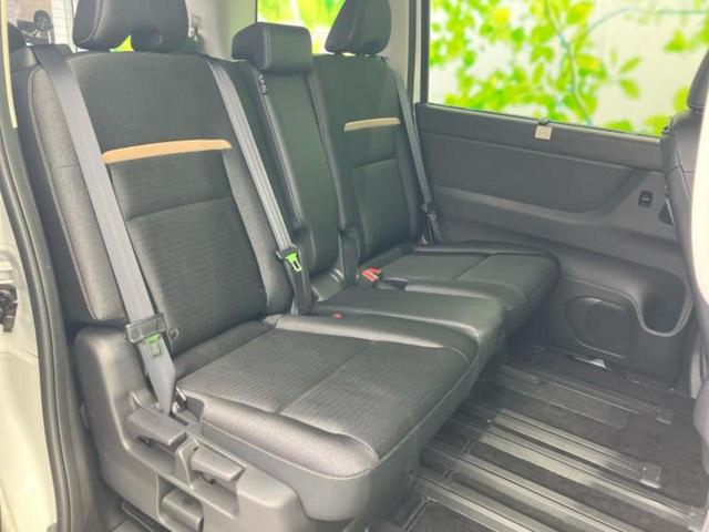 セレナ eパワーハイウェイスターV 新品タイヤ/純正エアロ/保証書/純正 12.3インチ メモリーナビ/フリップダウンモニター 純正 11インチ/インテリジェントルームミラー/エマージェンシーブレーキ/両側電動スライドドア 全周囲カメラ(5枚目)