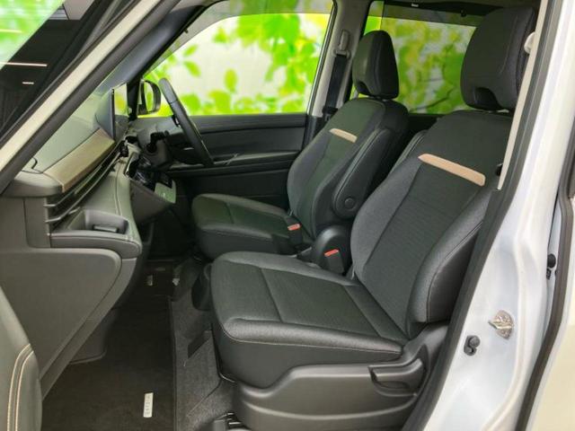 セレナ eパワーハイウェイスターV 新品タイヤ/純正エアロ/保証書/純正 12.3インチ メモリーナビ/フリップダウンモニター 純正 11インチ/インテリジェントルームミラー/エマージェンシーブレーキ/両側電動スライドドア 全周囲カメラ(7枚目)