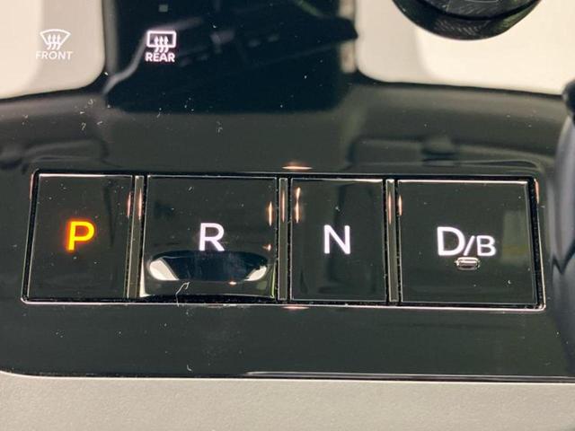 セレナ eパワーハイウェイスターV 新品タイヤ/純正エアロ/保証書/純正 12.3インチ メモリーナビ/フリップダウンモニター 純正 11インチ/インテリジェントルームミラー/エマージェンシーブレーキ/両側電動スライドドア 全周囲カメラ(25枚目)