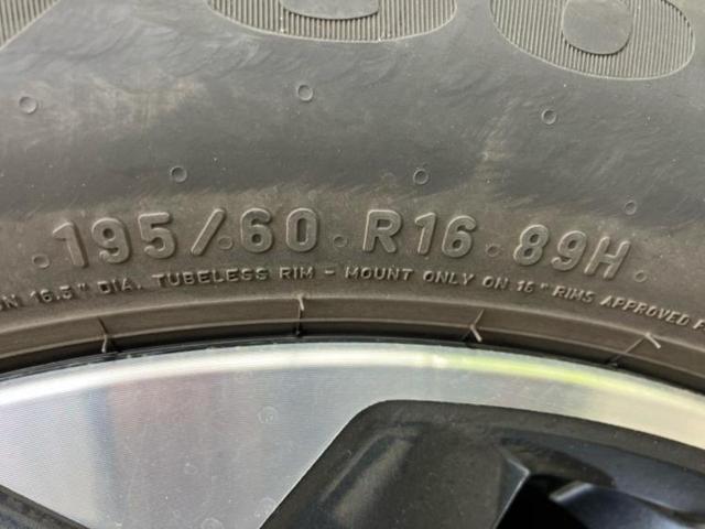 セレナ ハイウェイスターＶ　新品タイヤ／保証書／ディスプレイオーディオ９インチ／インテリジェントルームミラー／エマージェンシーブレーキ／アラウンドビューモニター／車線逸脱防止支援システム／ドライブレコーダー　前後　全周囲カメラ（50枚目）