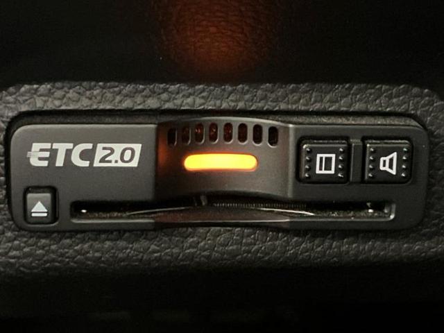 ヴェゼル eHEVプレイ 新品タイヤ/ガラスルーフ/保証書/純正 SDナビ/ホンダセンシング/シートヒーター/車線逸脱防止支援システム/シート ハーフレザー/パーキングアシスト バックガイド/電動バックドア バックカメラ(23枚目)