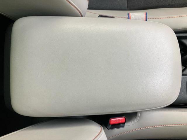 ヴェゼル eHEVプレイ 新品タイヤ/ガラスルーフ/保証書/純正 SDナビ/ホンダセンシング/シートヒーター/車線逸脱防止支援システム/シート ハーフレザー/パーキングアシスト バックガイド/電動バックドア バックカメラ(30枚目)