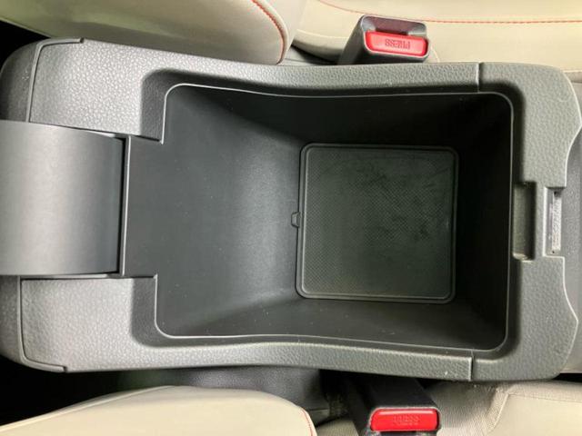 ヴェゼル eHEVプレイ 新品タイヤ/ガラスルーフ/保証書/純正 SDナビ/ホンダセンシング/シートヒーター/車線逸脱防止支援システム/シート ハーフレザー/パーキングアシスト バックガイド/電動バックドア バックカメラ(31枚目)