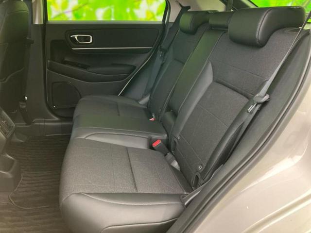 ヴェゼル ｅＨＥＶ　Ｚ　純正　９インチ　ＳＤナビ／ホンダセンシング／シートヒーター　前席／車線逸脱防止支援システム／シート　ハーフレザー／電動バックドア／ドライブレコーダー　前後／ヘッドランプ　ＬＥＤ／ＵＳＢジャック　ＥＴＣ（7枚目）