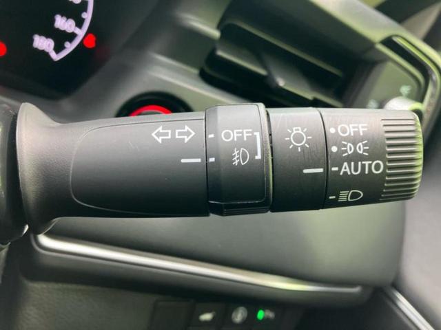 ヴェゼル ｅＨＥＶ　Ｚ　純正　９インチ　ＳＤナビ／ホンダセンシング／シートヒーター　前席／車線逸脱防止支援システム／シート　ハーフレザー／電動バックドア／ドライブレコーダー　前後／ヘッドランプ　ＬＥＤ／ＵＳＢジャック　ＥＴＣ（16枚目）