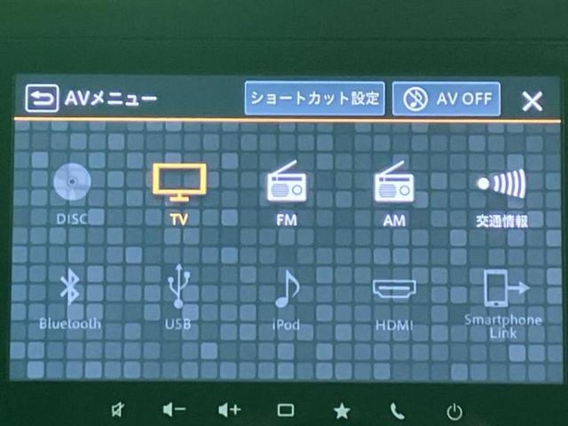 スペーシアカスタム ハイブリッドＸＳターボ　保証書／純正　９インチ　メモリーナビ／セーフティサポート（スズキ）／両側電動スライドドア／シートヒーター　前席／全方位モニター／車線逸脱防止支援システム／シート　ハーフレザー／登録済未使用車　ターボ（9枚目）