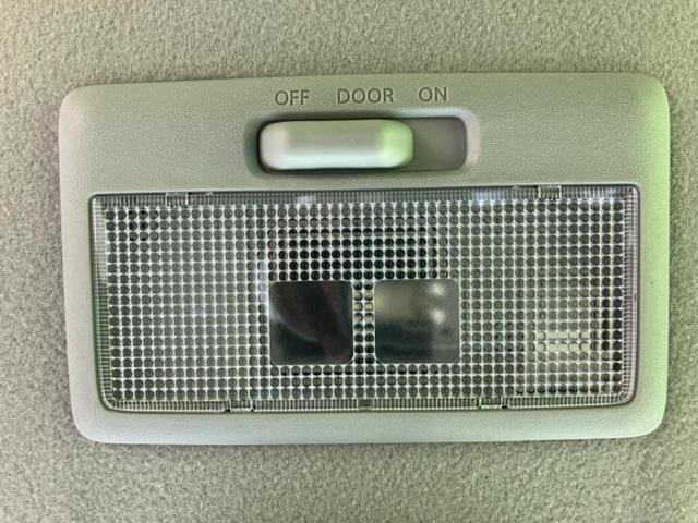 スペーシアカスタム ハイブリッドＸＳターボ　保証書／純正　９インチ　メモリーナビ／セーフティサポート（スズキ）／両側電動スライドドア／シートヒーター　前席／全方位モニター／車線逸脱防止支援システム／シート　ハーフレザー／登録済未使用車　ターボ（27枚目）