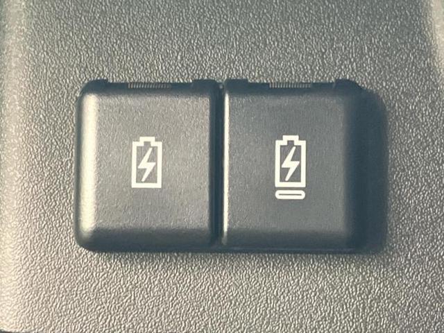 スペーシアカスタム ハイブリッドＸＳターボ　保証書／純正　９インチ　メモリーナビ／セーフティサポート（スズキ）／両側電動スライドドア／シートヒーター　前席／全方位モニター／車線逸脱防止支援システム／シート　ハーフレザー／登録済未使用車　ターボ（39枚目）