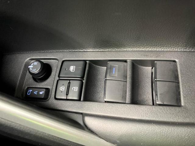 カローラクロス ハイブリッドZ 新品タイヤ/純正エアロ/保証書/ディスプレイオーディオ9インチ/トヨタセーフティセンス/シートヒーター 前席/パノラミックビューモニター/車線逸脱防止支援システム/電動バックドア 衝突被害軽減システム(26枚目)