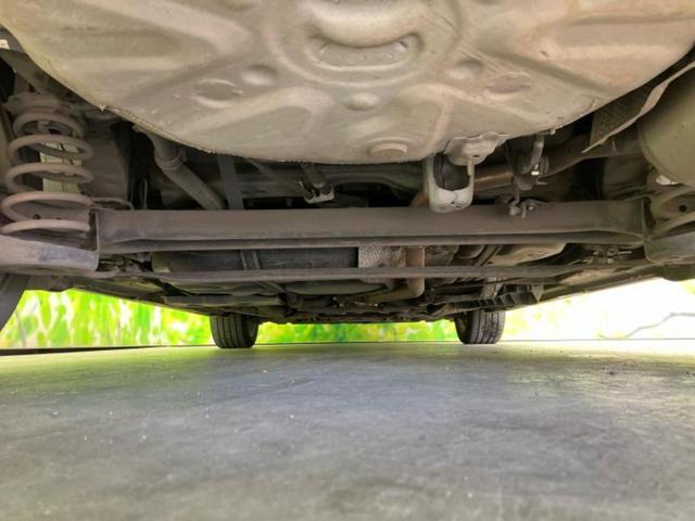 プリウスα Ｓツーリングセレクション　保証書／純正　８インチ　ＳＤナビ／パーキングアシスト　バックガイド／ヘッドランプ　ＨＩＤ／Ｂｌｕｅｔｏｏｔｈ接続／ＥＴＣ／ＥＢＤ付ＡＢＳ／バックモニター／フルセグＴＶ／ＤＶＤ　バックカメラ　ＤＶＤ再生（42枚目）