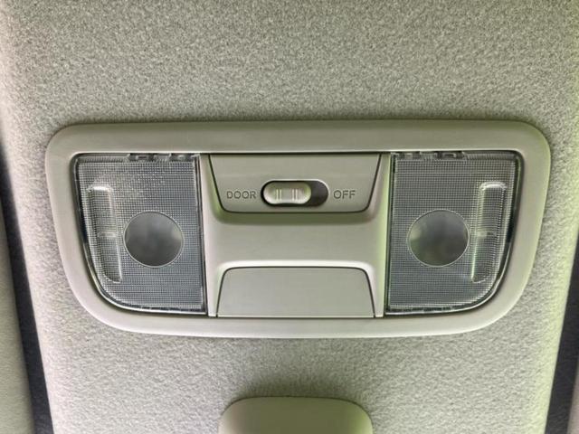 N-BOXカスタム G・Lパッケージ 新品タイヤ/保証書/ディスプレイオーディオ/シティーブレーキアクティブシステム(ホンダ)/両側電動スライドドア/ヘッドランプ HID/Bluetooth接続/EBD付ABS/横滑り防止装置(25枚目)