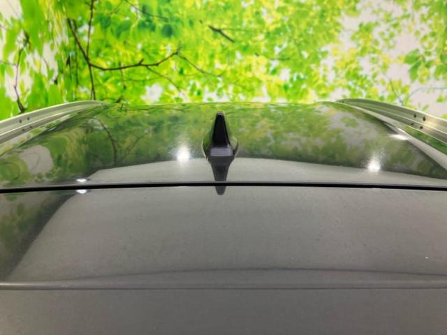 ヴェゼル ハイブリッドZ 保証書/社外 SDナビ/衝突安全装置/シートヒーター/シート ハーフレザー/ヘッドランプ LED/Bluetooth接続/ETC/EBD付ABS/横滑り防止装置/アイドリングストップ バックカメラ(43枚目)