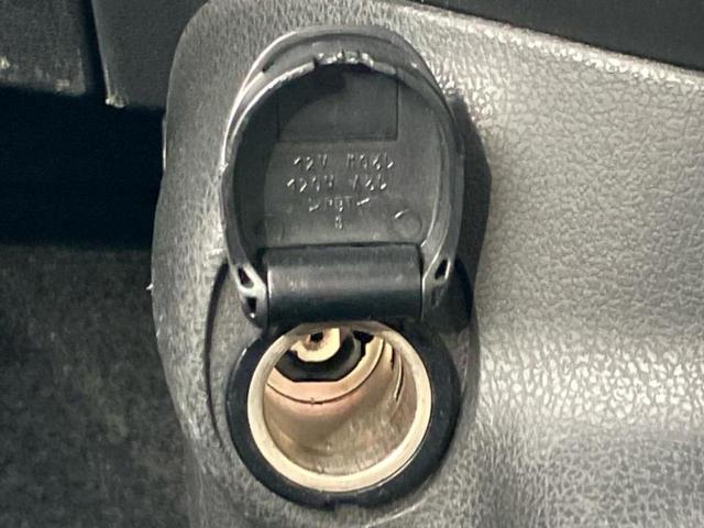 ノート eパワーX 社外 SDナビ/インテリジェントルームミラー/エマージェンシーブレーキ/車線逸脱防止支援システム/ヘッドランプ LED/Bluetooth接続/ETC/EBD付ABS/横滑り防止装置 DVD再生(33枚目)