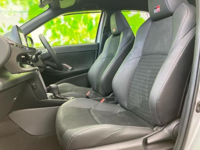 ヤリスクロス ハイブリッドGRスポーツ 保証書/ディスプレイオーディオ8インチ/トヨタセーフティセンス/シートヒーター 前席/パノラミックビューモニター/車線逸脱防止支援システム/シート ハーフレザー 衝突被害軽減システム 全周囲カメラ(6枚目)