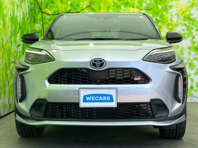 ヤリスクロス ハイブリッドGRスポーツ 保証書/ディスプレイオーディオ8インチ/トヨタセーフティセンス/シートヒーター 前席/パノラミックビューモニター/車線逸脱防止支援システム/シート ハーフレザー 衝突被害軽減システム 全周囲カメラ(43枚目)