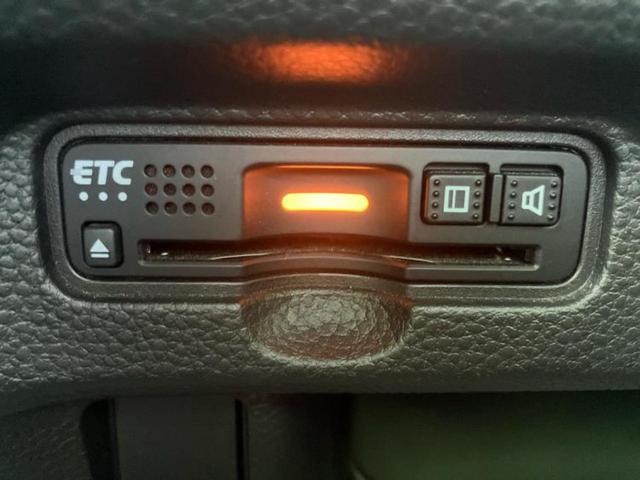 N-BOXカスタム G・Lホンダセンシング 新品タイヤ/保証書/社外 8インチ SDナビ/ホンダセンシング/電動スライドドア/シートヒーター 前席/車線逸脱防止支援システム/ヘッドランプ LED/Bluetooth接続/ETC ワンオーナー(18枚目)