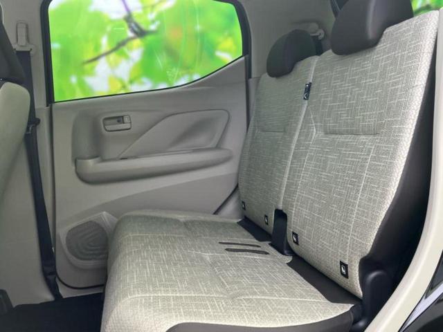 デイズ Ｓ　新品タイヤ／保証書／エマージェンシーブレーキ／ＥＢＤ付ＡＢＳ／アイドリングストップ／禁煙車／エアバッグ　運転席／エアバッグ　助手席／パワーウインドウ／オートライト／マニュアルエアコン／取扱説明書（7枚目）