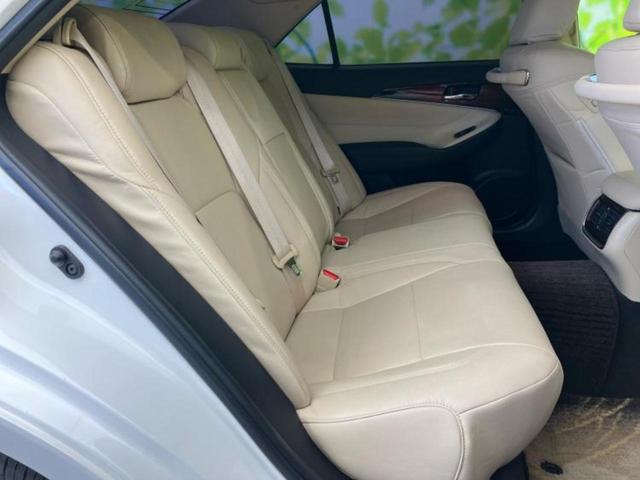 クラウン ロイヤルサルーン　純正エアロ／純正　８インチ　ＨＤＤナビ／パーキングアシスト　バックガイド／ドライブレコーダー　前後／ヘッドランプ　ＨＩＤ／Ｂｌｕｅｔｏｏｔｈ接続／ＥＴＣ／ＡＢＳ／横滑り防止装置　フルエアロ　電動シート（5枚目）