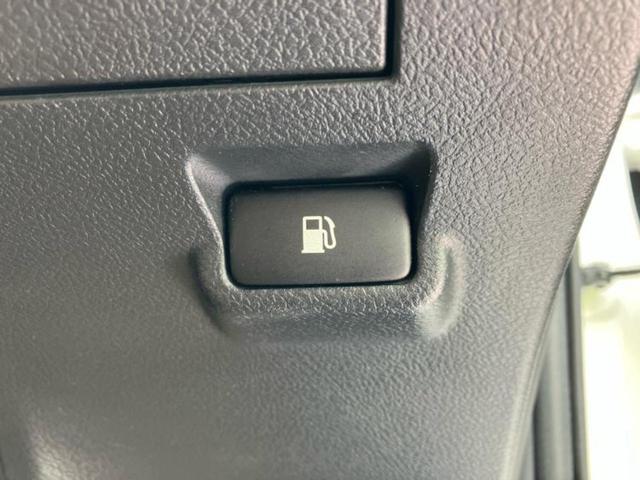 クラウン ロイヤルサルーン　純正エアロ／純正　８インチ　ＨＤＤナビ／パーキングアシスト　バックガイド／ドライブレコーダー　前後／ヘッドランプ　ＨＩＤ／Ｂｌｕｅｔｏｏｔｈ接続／ＥＴＣ／ＡＢＳ／横滑り防止装置　フルエアロ　電動シート（24枚目）