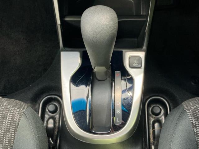 フィット １３Ｇ・Ｌパッケージ　保証書／ヘッドランプ　ＬＥＤ／ＥＴＣ／ＥＢＤ付ＡＢＳ／横滑り防止装置／アイドリングストップ／エアバッグ　運転席／エアバッグ　助手席／パワーウインドウ／エンジンスタートボタン／キーレスエントリー（17枚目）