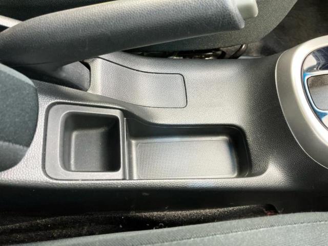 フィット １３Ｇ・Ｌパッケージ　保証書／ヘッドランプ　ＬＥＤ／ＥＴＣ／ＥＢＤ付ＡＢＳ／横滑り防止装置／アイドリングストップ／エアバッグ　運転席／エアバッグ　助手席／パワーウインドウ／エンジンスタートボタン／キーレスエントリー（32枚目）