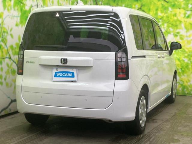 フリード ＡＩＲ　保証書／純正　８インチ　ナビ／ホンダセンシング／両側電動スライドドア／車線逸脱防止支援システム／パーキングアシスト　バックガイド／登録済未使用車／ヘッドランプ　ＬＥＤ／ＵＳＢジャック　バックカメラ（3枚目）