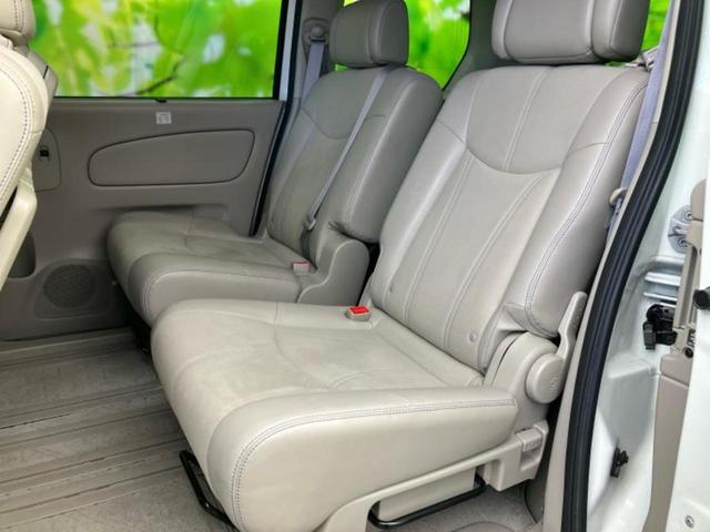 セレナ ４ＷＤ２０Ｇ　新品タイヤ／社外　ＳＤナビ／フリップダウンモニター　社外　１０インチ／両側電動スライドドア／ヘッドランプ　ＨＩＤ／Ｂｌｕｅｔｏｏｔｈ接続／ＥＴＣ／ＥＢＤ付ＡＢＳ／横滑り防止装置　バックカメラ　４ＷＤ（8枚目）