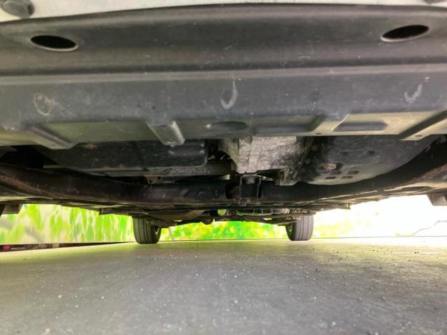 セレナ ４ＷＤ２０Ｇ　新品タイヤ／社外　ＳＤナビ／フリップダウンモニター　社外　１０インチ／両側電動スライドドア／ヘッドランプ　ＨＩＤ／Ｂｌｕｅｔｏｏｔｈ接続／ＥＴＣ／ＥＢＤ付ＡＢＳ／横滑り防止装置　バックカメラ　４ＷＤ（50枚目）