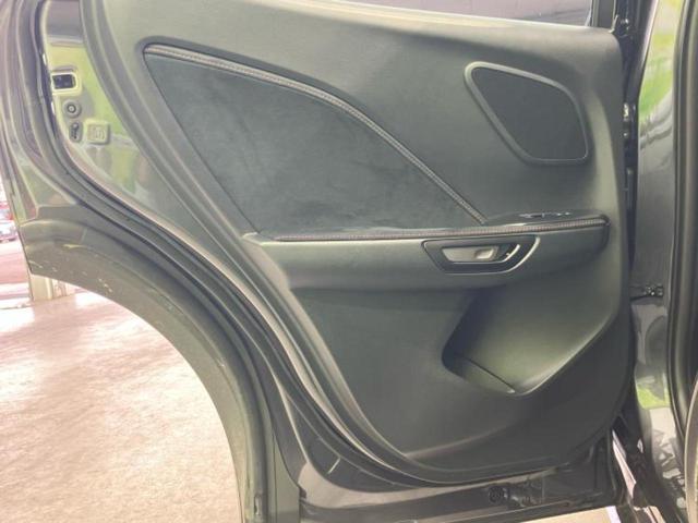 ＬＢＸ ４ＷＤモリゾウＲＲ　マークレビンソン／保証書／ディスプレイオーディオ＋ナビ１０インチ／プリクラッシュセーフティ／シートヒーター　前席／全方位モニター／車線逸脱防止支援システム／シート　フルレザー／電動バックドア　革シート（22枚目）