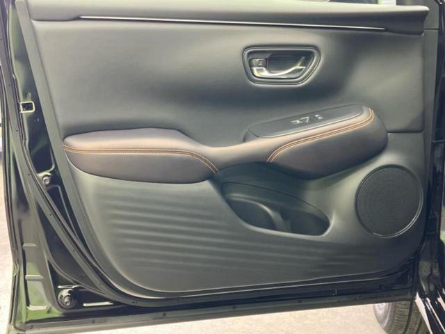 ＺＲ－Ｖ ｅＨＥＶ　Ｚ　ＢＯＳＥ／保証書／純正　９インチ　ＳＤナビ／ホンダセンシング／シートヒーター／全方位モニター／車線逸脱防止支援システム／シート　フルレザー／パーキングアシスト　バックガイド／電動バックドア　革シート（21枚目）