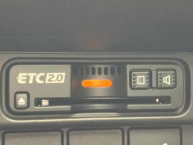 ＺＲ－Ｖ ｅＨＥＶ　Ｚ　ＢＯＳＥ／保証書／純正　９インチ　ＳＤナビ／ホンダセンシング／シートヒーター／全方位モニター／車線逸脱防止支援システム／シート　フルレザー／パーキングアシスト　バックガイド／電動バックドア　革シート（23枚目）