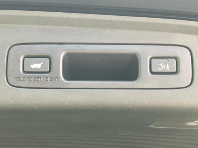 ＺＲ－Ｖ ｅＨＥＶ　Ｚ　ＢＯＳＥ／保証書／純正　９インチ　ＳＤナビ／ホンダセンシング／シートヒーター／全方位モニター／車線逸脱防止支援システム／シート　フルレザー／パーキングアシスト　バックガイド／電動バックドア　革シート（43枚目）