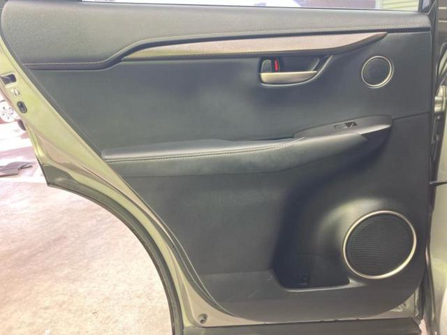 「この車の写真をもっと見たい」「状態が気になる」「この装備はついている？」どんな小さな疑問でもお気軽にお問い合わせください！