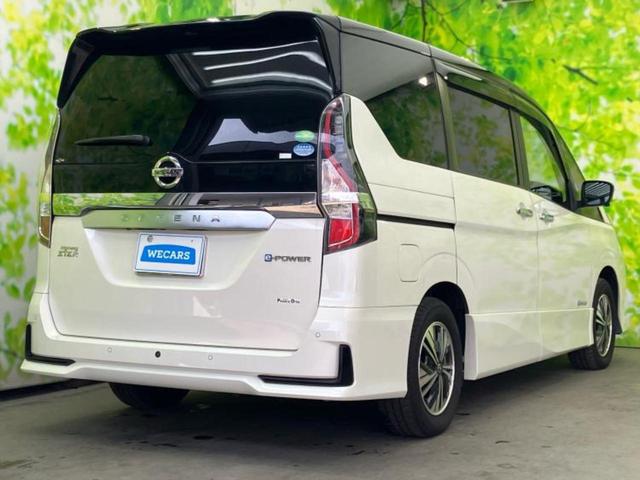 セレナ ｅパワーハイウェイスターＶ　保証書／純正　１０インチ　ＳＤナビ／フリップダウンモニター　純正　１１インチ／インテリジェントルームミラー／エマージェンシーブレーキ／両側電動スライドドア／アラウンドビューモニター　全周囲カメラ（3枚目）